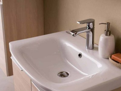 oul 65, 80 alsószekrény mosdóval Lana